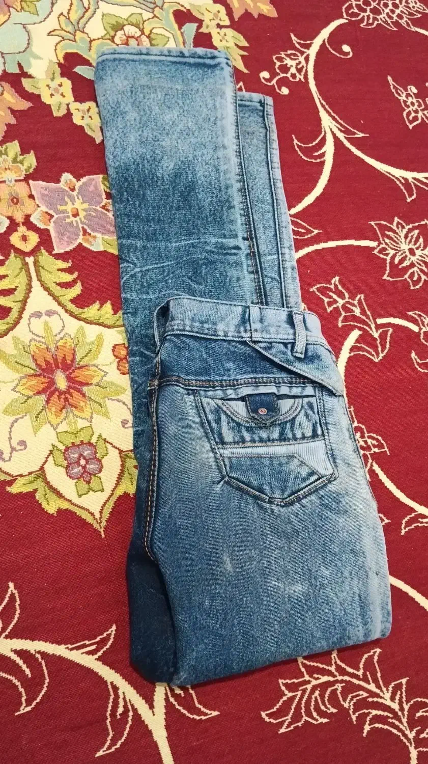 شلوار لی جنس فوق العاده کم استفاده شده|لباس|یاسوج, |دیوار