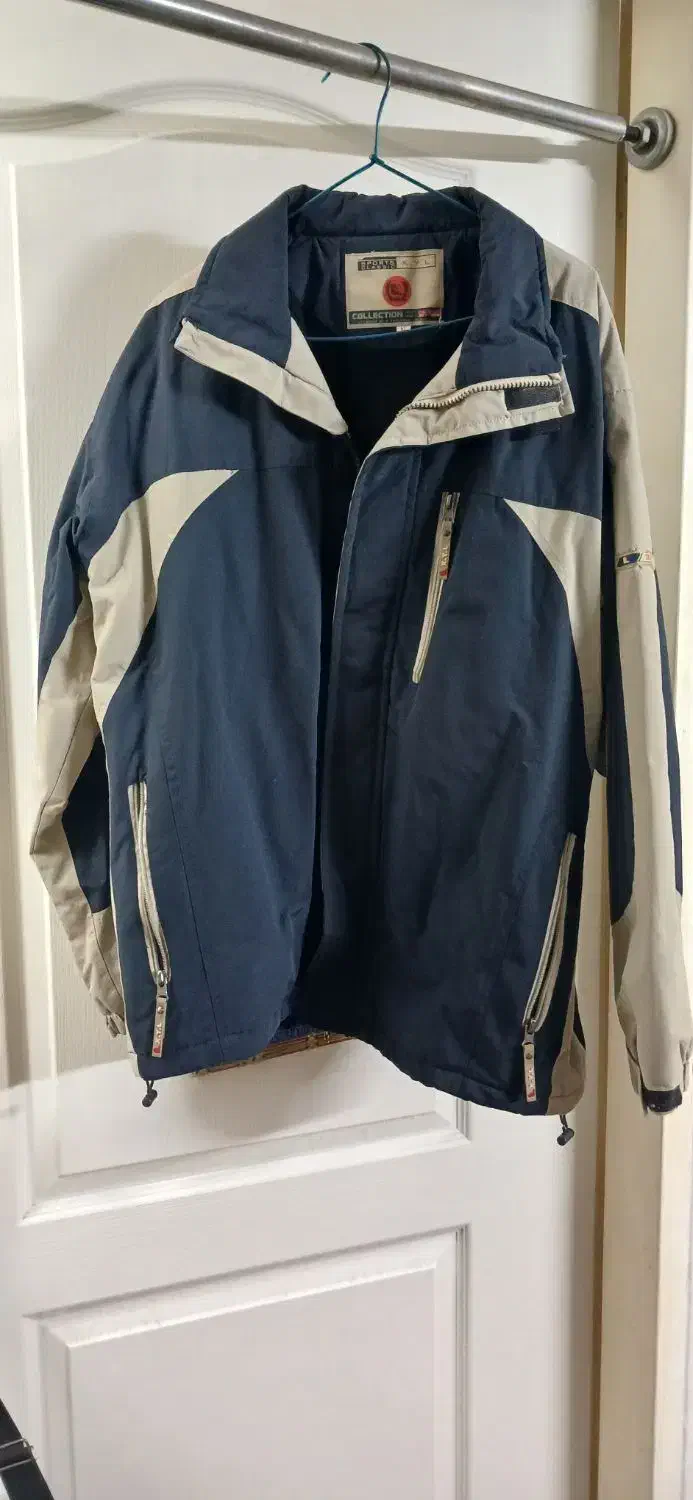 کاپشن کوهنوردی، کاپشن مردانه بسیار گرم اورجینال نو|لباس|تهران, جماران (نیاوران)|دیوار