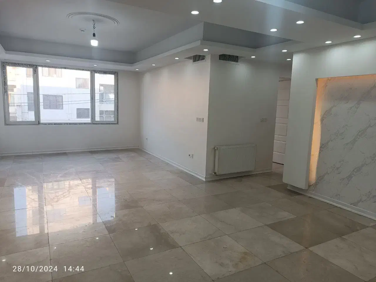 ۹۸ متری کلید نخورده در جنوب فلکه اول صادقیه|فروش آپارتمان|تهران, صادقیه|دیوار