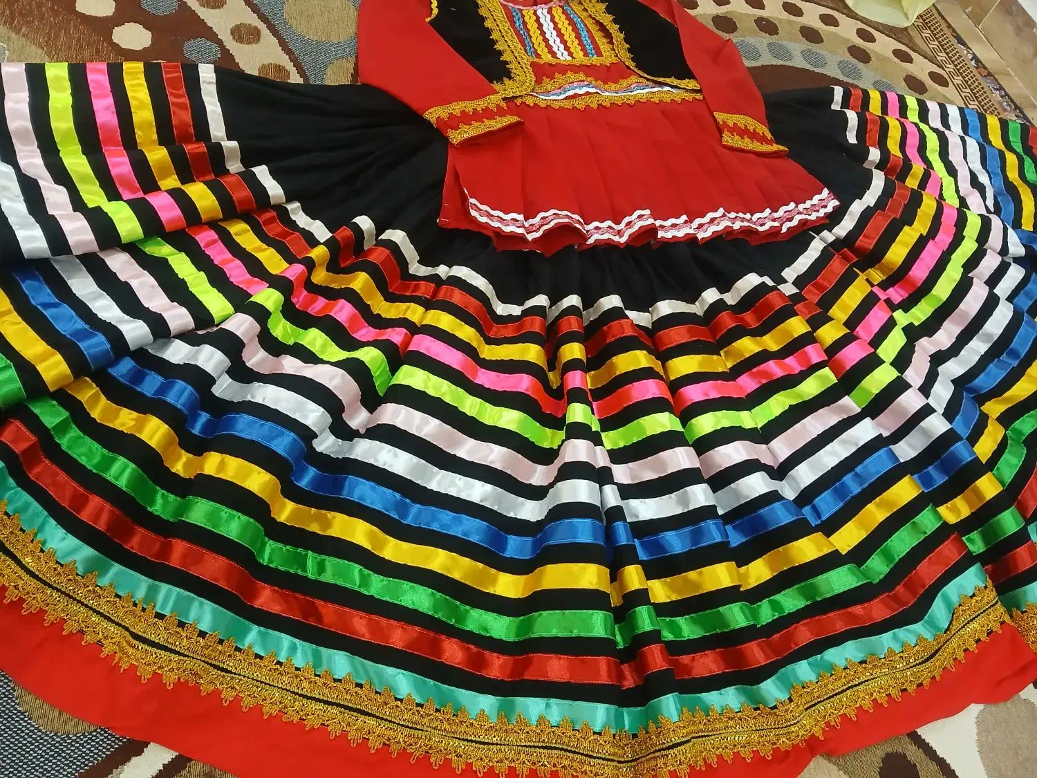 تولیدی لباس محلی بچگانه و بزرگسال|حراج|لاهیجان, بازکیاگوراب|دیوار