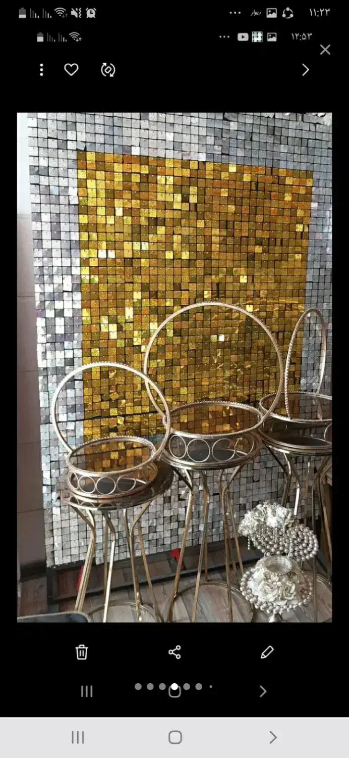 جایگاه با گل مصنوعی تزیین شده ،کرسی و عروسک|گل مصنوعی|بروجرد, |دیوار