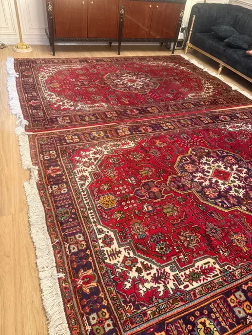 جفت ۶ متری لاکی|فرش|تهران, آبشار تهران (دریاچه)|دیوار