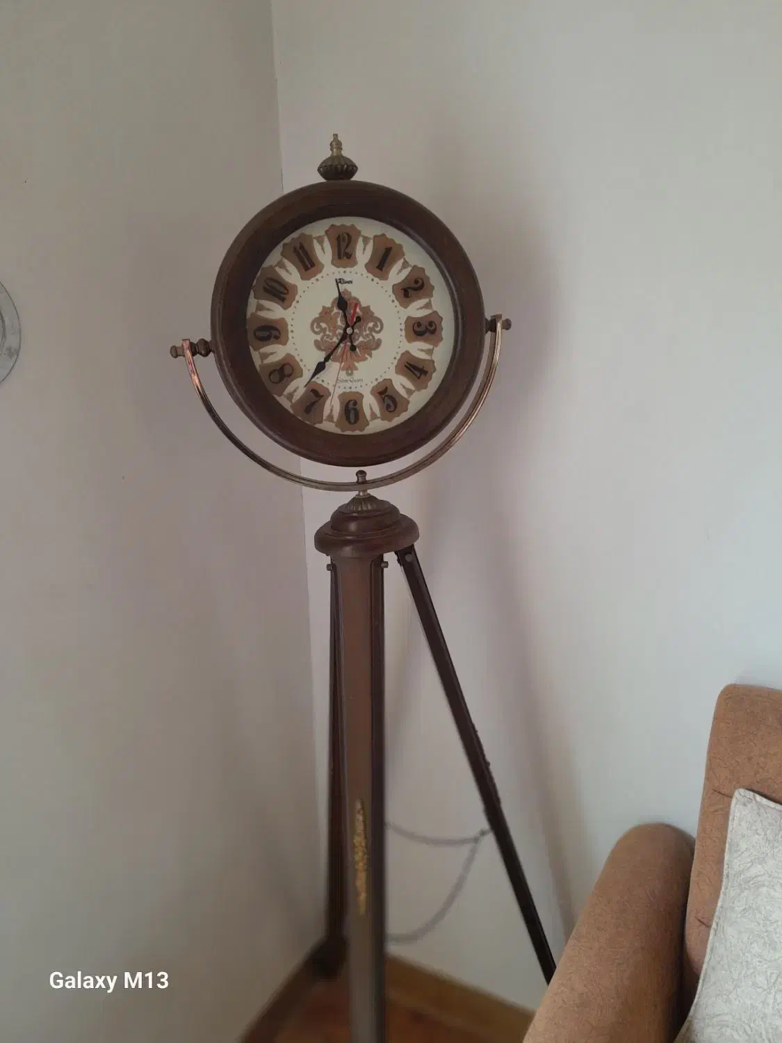 ساعت پایه دار|ساعت دیواری و تزئینی|رشت, پل تالشان|دیوار