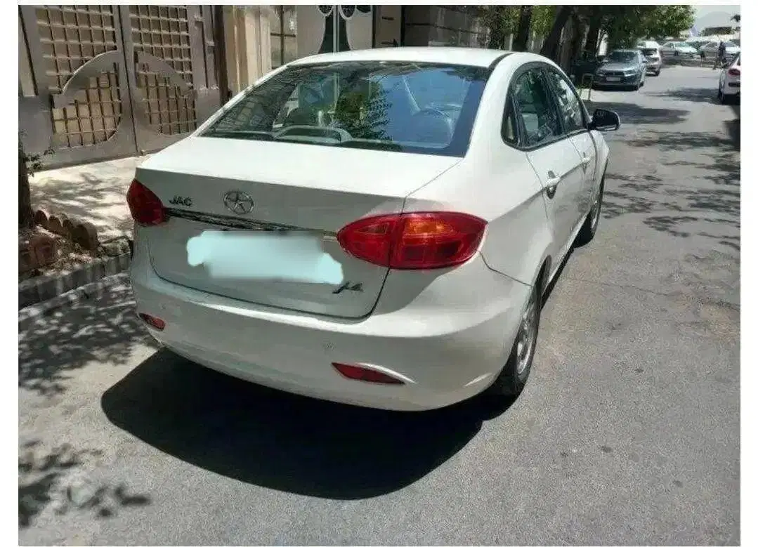 جک j4|خودرو سواری و وانت|خمینی‌شهر, |دیوار