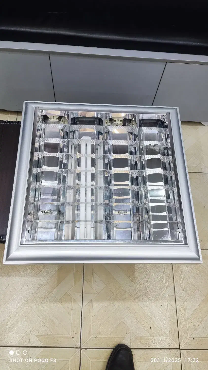 دوازده عدد پنل سقفی شیک|لوستر و چراغ آویز|شیراز, شهرک گلستان|دیوار