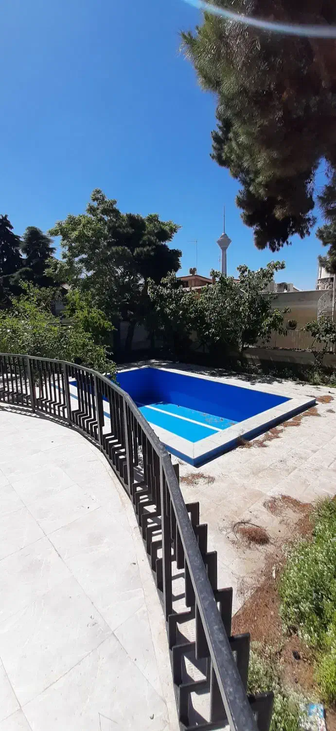 حسن سیف ، ۴ خواب مستر، دوبلکس ، لوکس