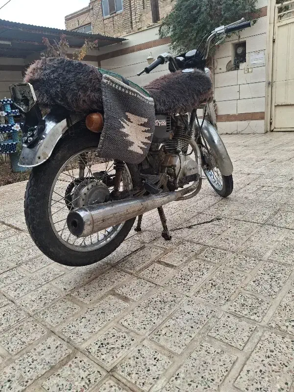 موتور ۱۲۵|موتورسیکلت|خمینی‌شهر, |دیوار