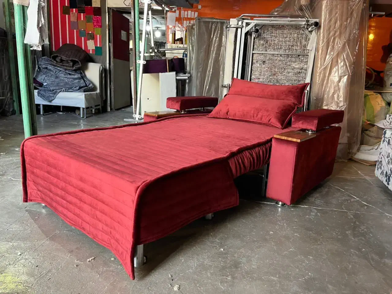 تخت فلزی مبل شو|مبلمان خانگی و میز عسلی|اسلامشهر, بهرام آباد|دیوار