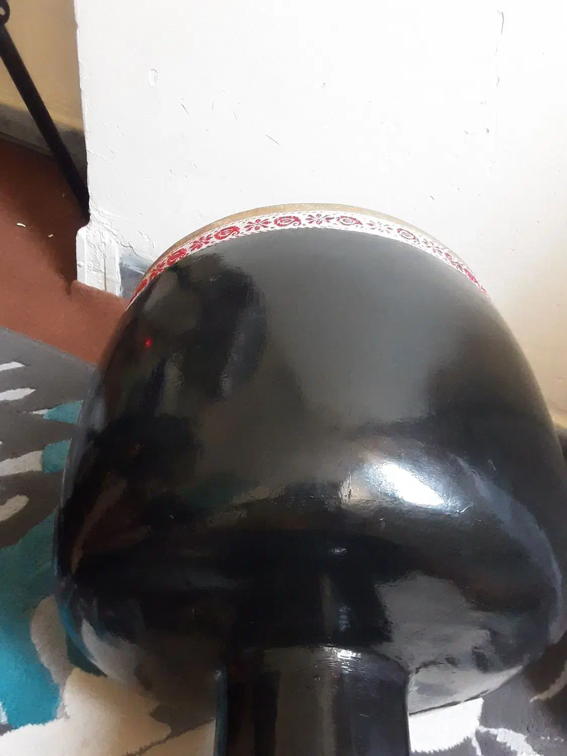 تنبک دهنه ۲۸|سازهای سنتی|الوند, |دیوار