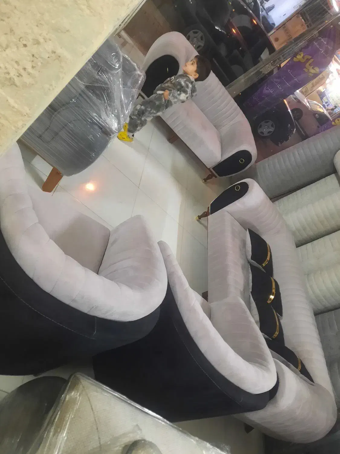 توران|مبلمان خانگی و میز عسلی|اسلام‌شهر, شهرک واوان|دیوار