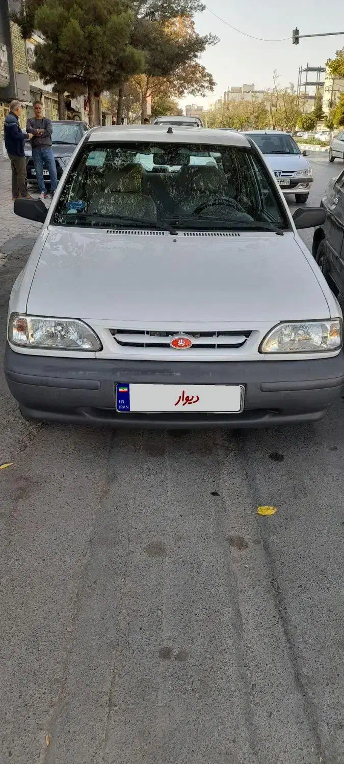 پراید۱۳۱مدل۹۸ لاکاغذی بی رنگ .|خودرو سواری و وانت|مشهد, زیبا شهر|دیوار