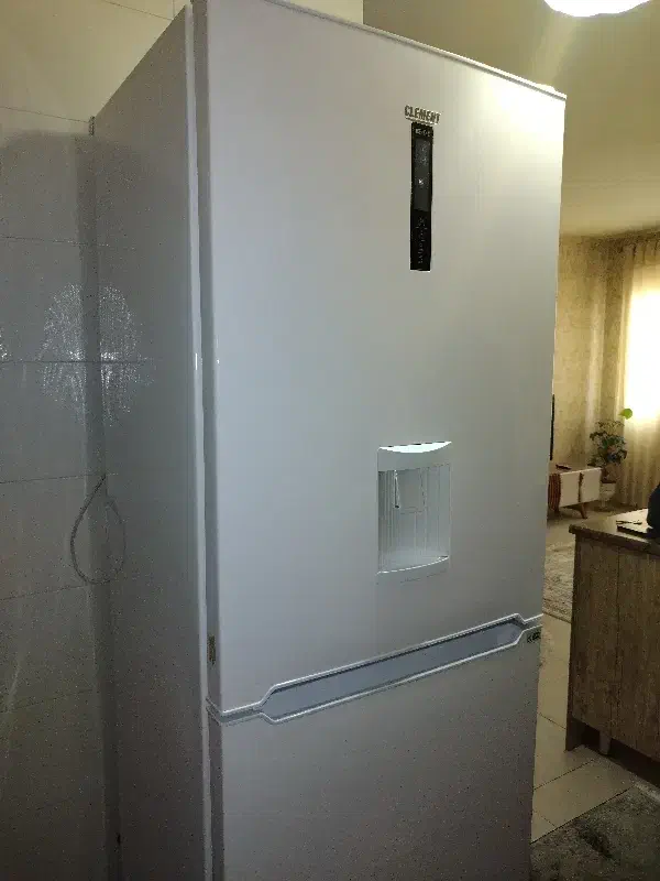 یخچال فریزر کلمنت سفید رنگ ۲۵فوت|یخچال و فریزر|اندیشه, پرنیان|دیوار