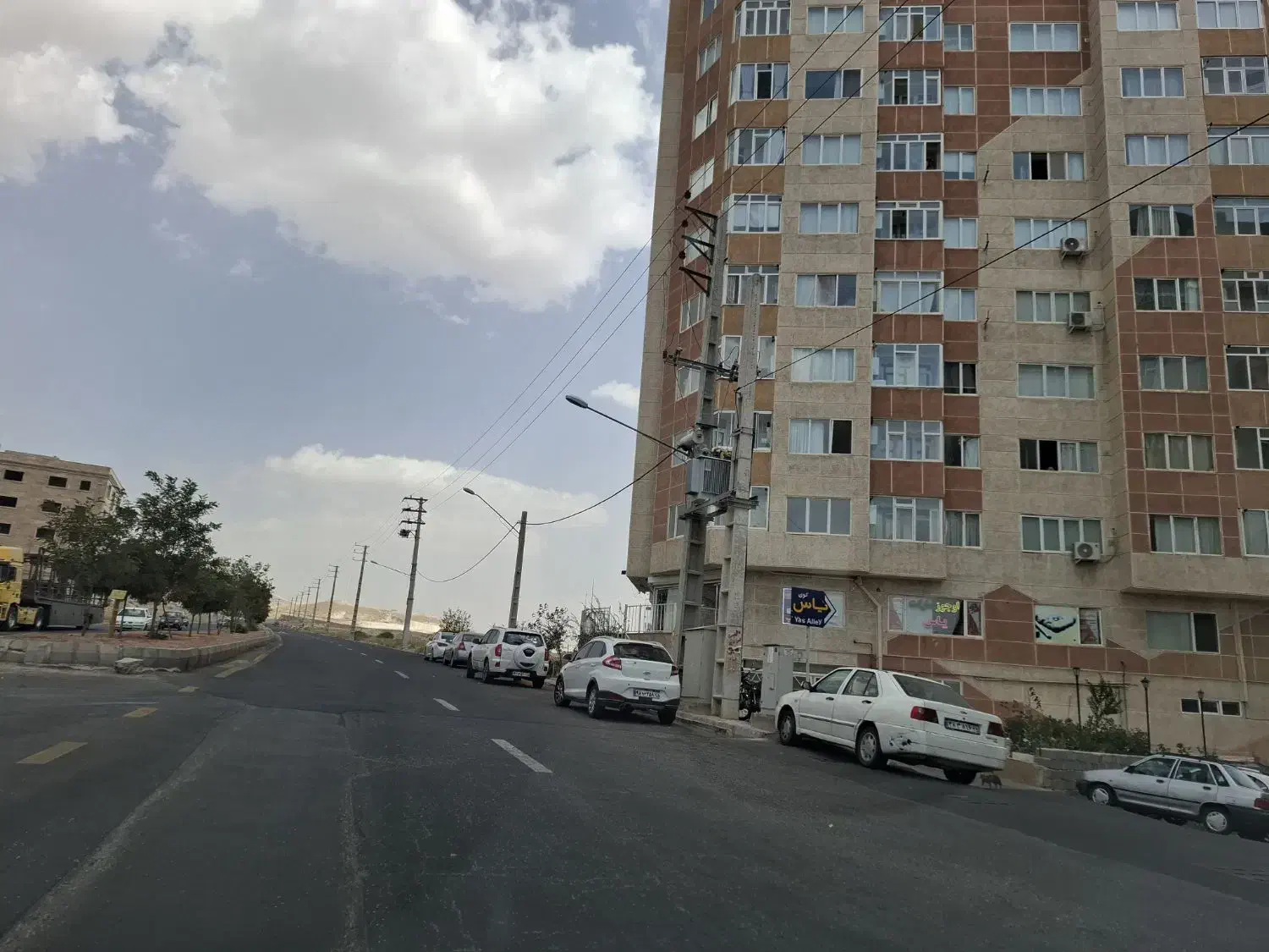 اجاره مغازه ۷۵ متری مرزداران خیابان ۳۰ متری|اجارهٔ مغازه و غرفه|تبریز, |دیوار