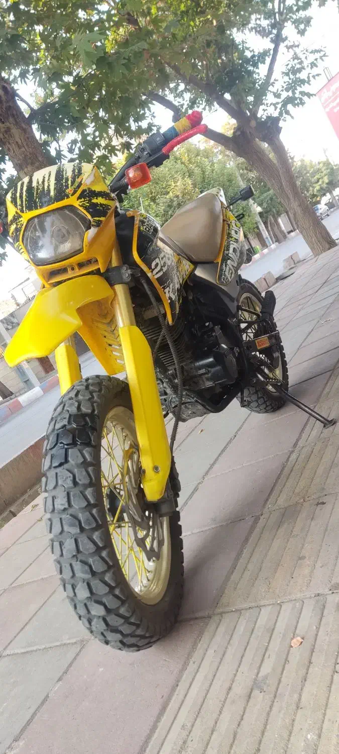 موتور تریل 250 گلد رادیسون کویر|موتورسیکلت|محمدیه-قزوین, |دیوار