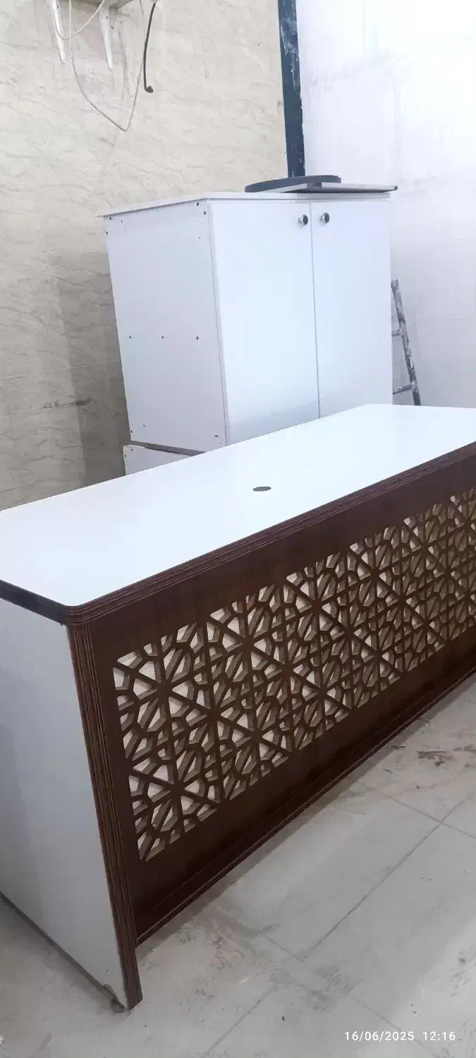 میز اداری و صندلی چرخدار|دفتر کار|قم, پردیسان|دیوار