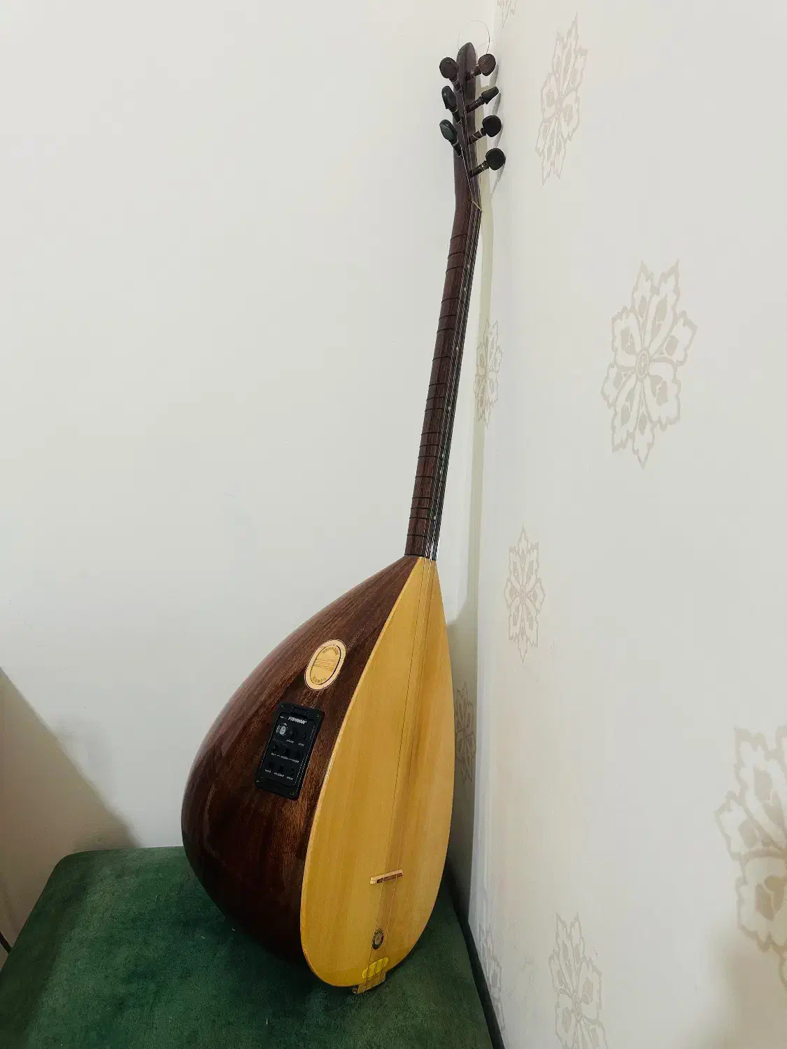 ساز (باغلاما)|سازهای سنتی|ارومیه, |دیوار