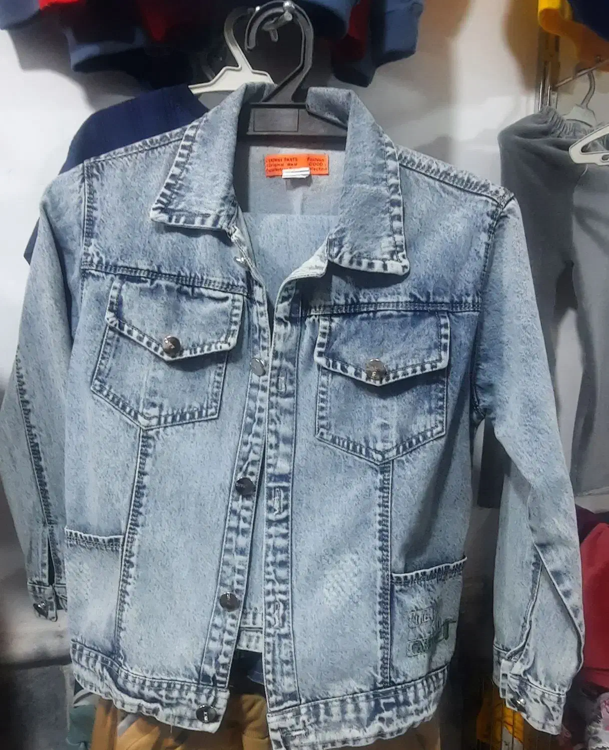 کت و شلوار لی کاملا نو نو|لباس|مشهد, محمدآباد|دیوار