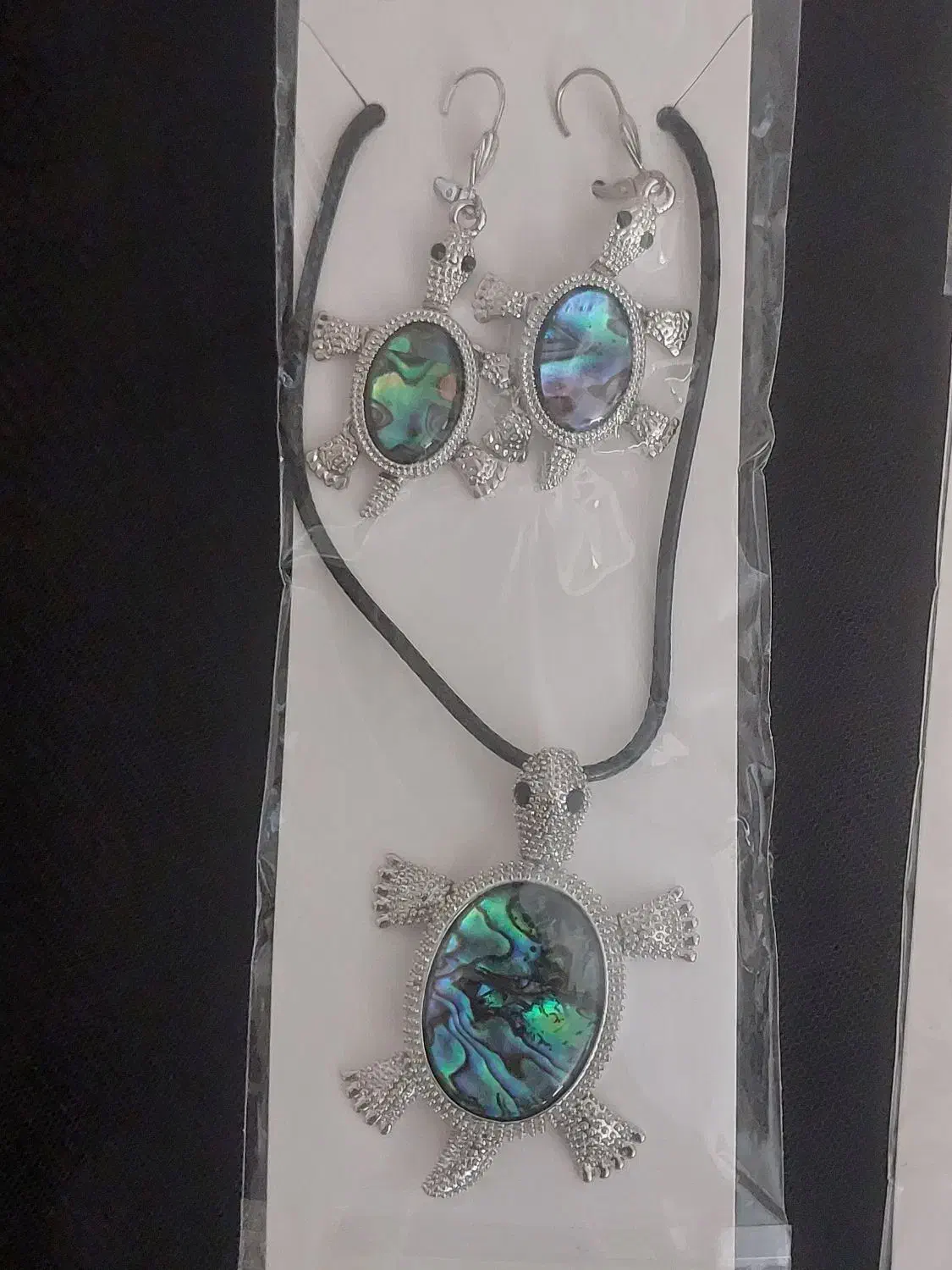 نیم ست گردنبند و گوشواره صدفی|بدلیجات|شیراز, شهرک برق|دیوار