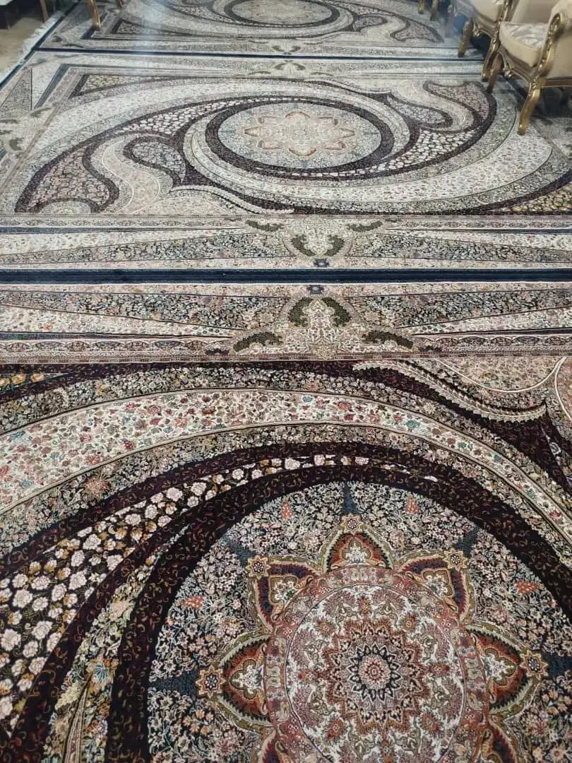 ۳تخته فرش هرسه ۱۲متری بدون پارگی|فرش|فولادشهر, B4|دیوار