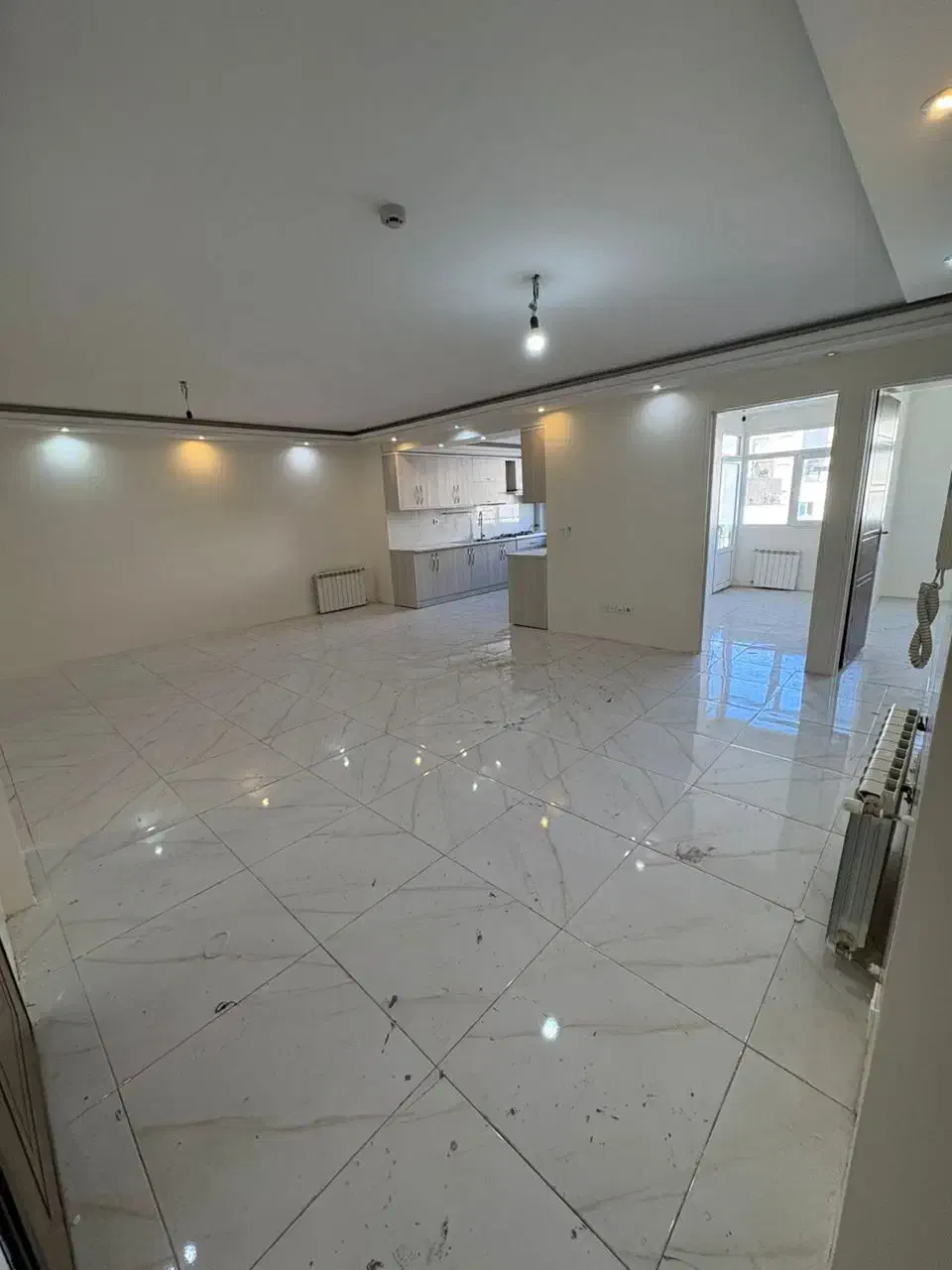 اجاره آپارتمان ۹۳ متری دوخوابه|اجارهٔ آپارتمان|تهران, ائمه اطهار|دیوار