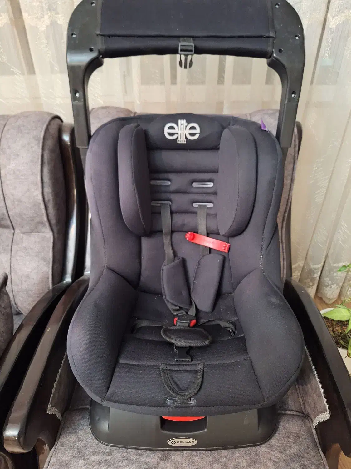 صندلی ماشین کودک|تخت و صندلی بچه|قزوین, |دیوار