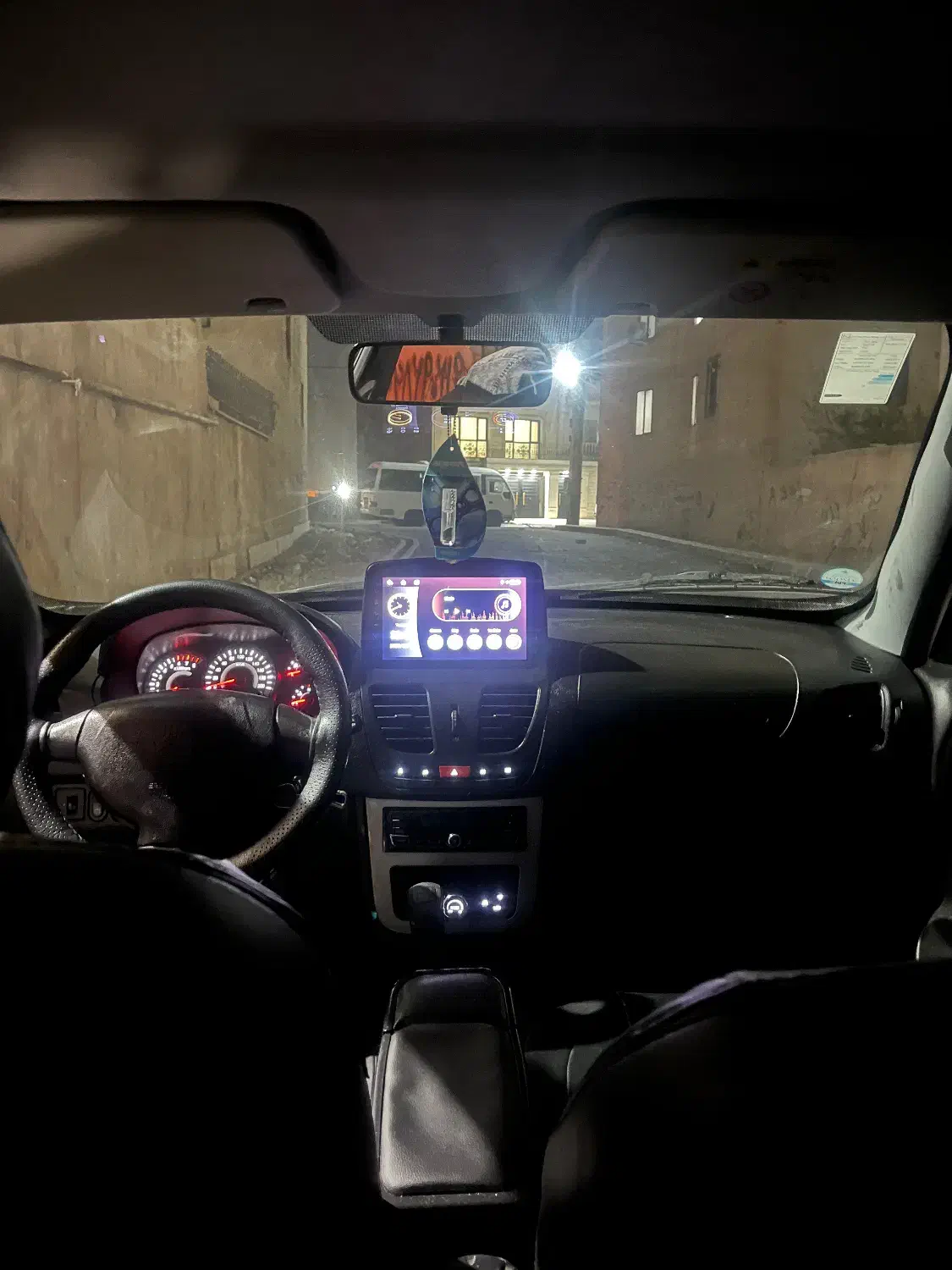 کوییک r آخر ۱۴۰۱|خودرو سواری و وانت|قرچک, باقرآباد|دیوار