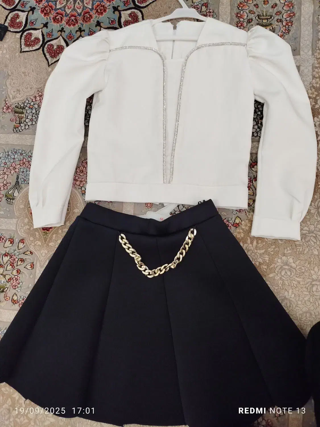 لباس تمیز|لباس|آبادان, |دیوار