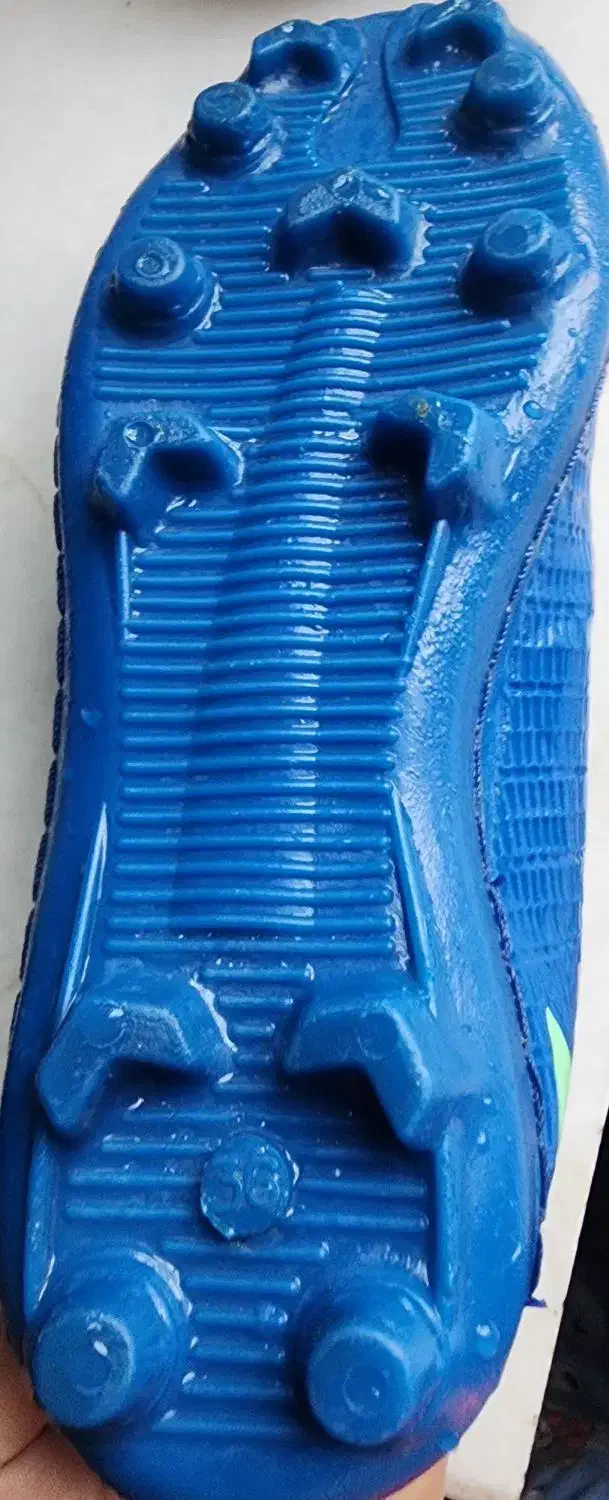 کفش چمن نایک رنگ آبی استوک دار سایز ۳۶|کیف، کفش، کمربند|زاهدان, |دیوار