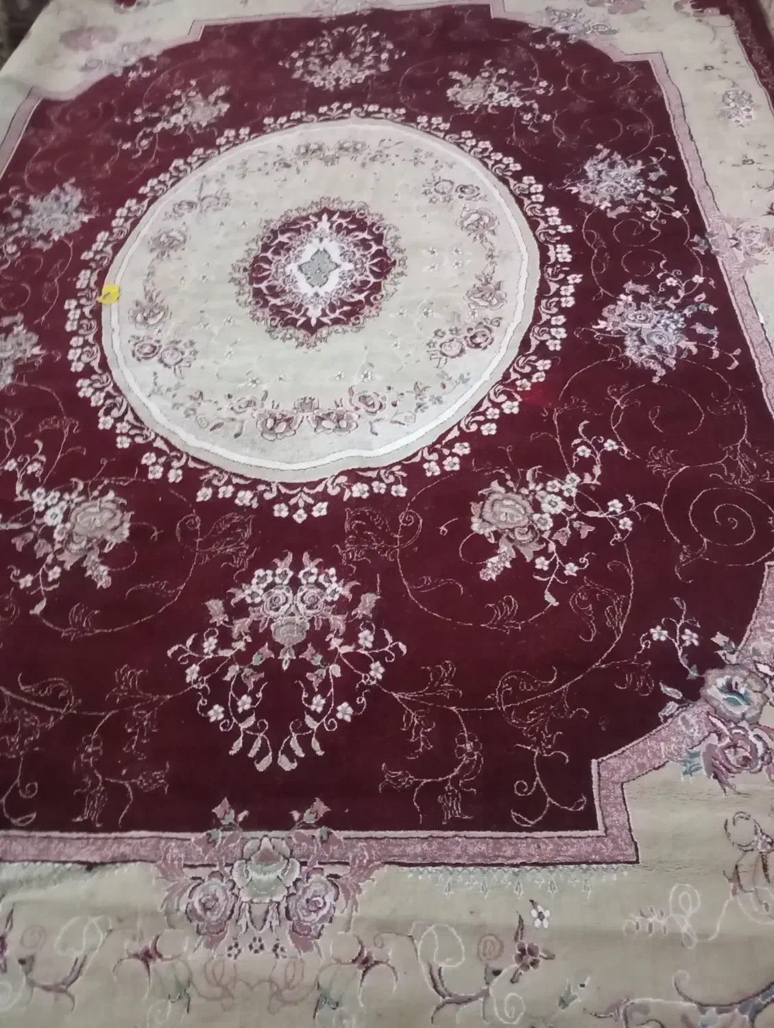 سلامم. و عرض ادب جفت ۱۲متری داارم و جفت گلیم فرش|فرش|میبد, |دیوار