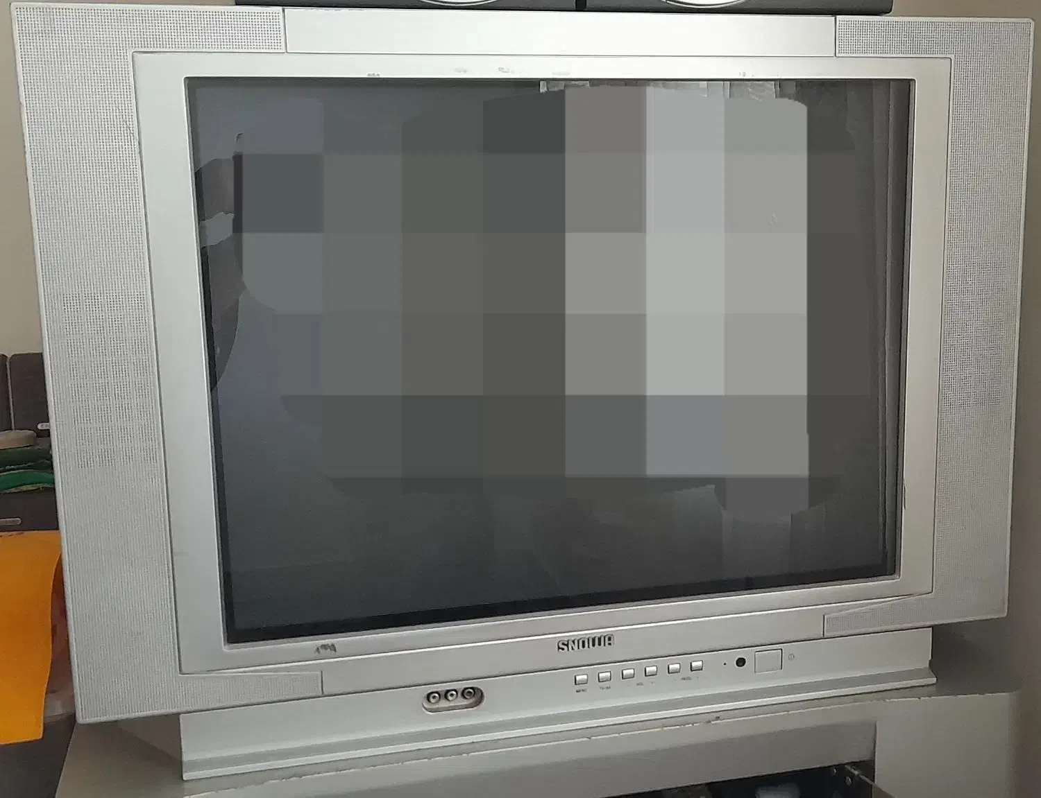 تلویزیون و میز تلویزیون و دستگاه گیرنده دیجیتال|تلویزیون و پروژکتور|هشتگرد, مدرس|دیوار