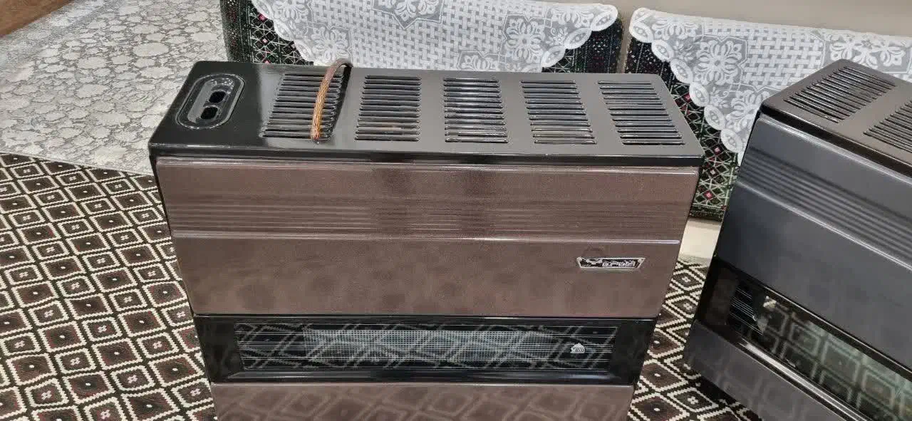 ۲ عدد بخاری گازی|بخاری، هیتر، شومینه|ساوه, |دیوار