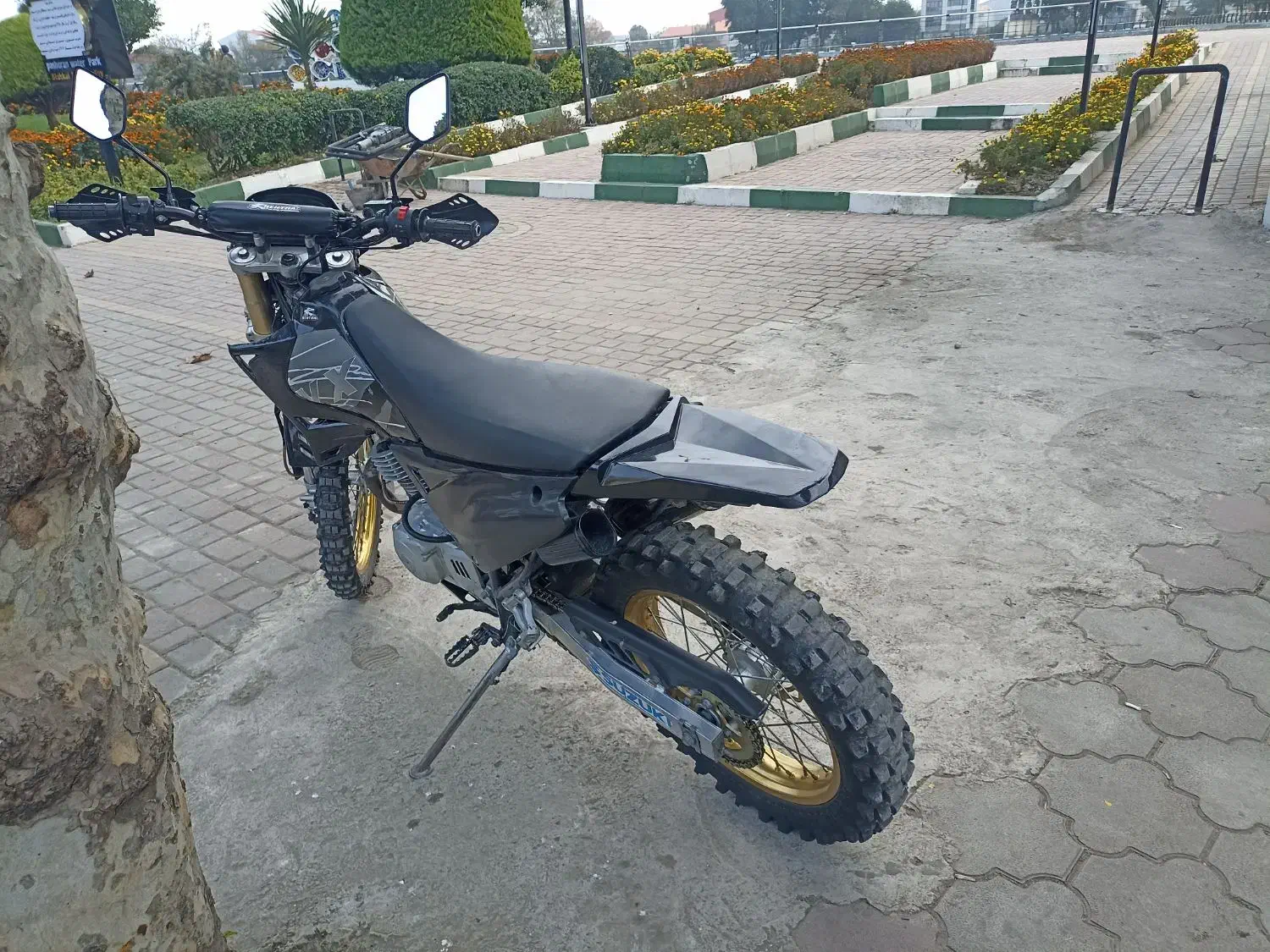 تریل روان 250 RVX|موتورسیکلت|رشت, منظریه|دیوار