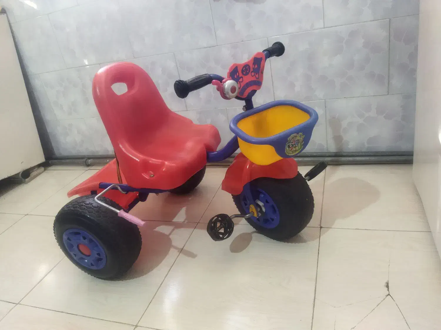 سه چرخه سالم درحد نو برند جی تویز|اسباب‌بازی بچه|محمدیه-قزوین, |دیوار