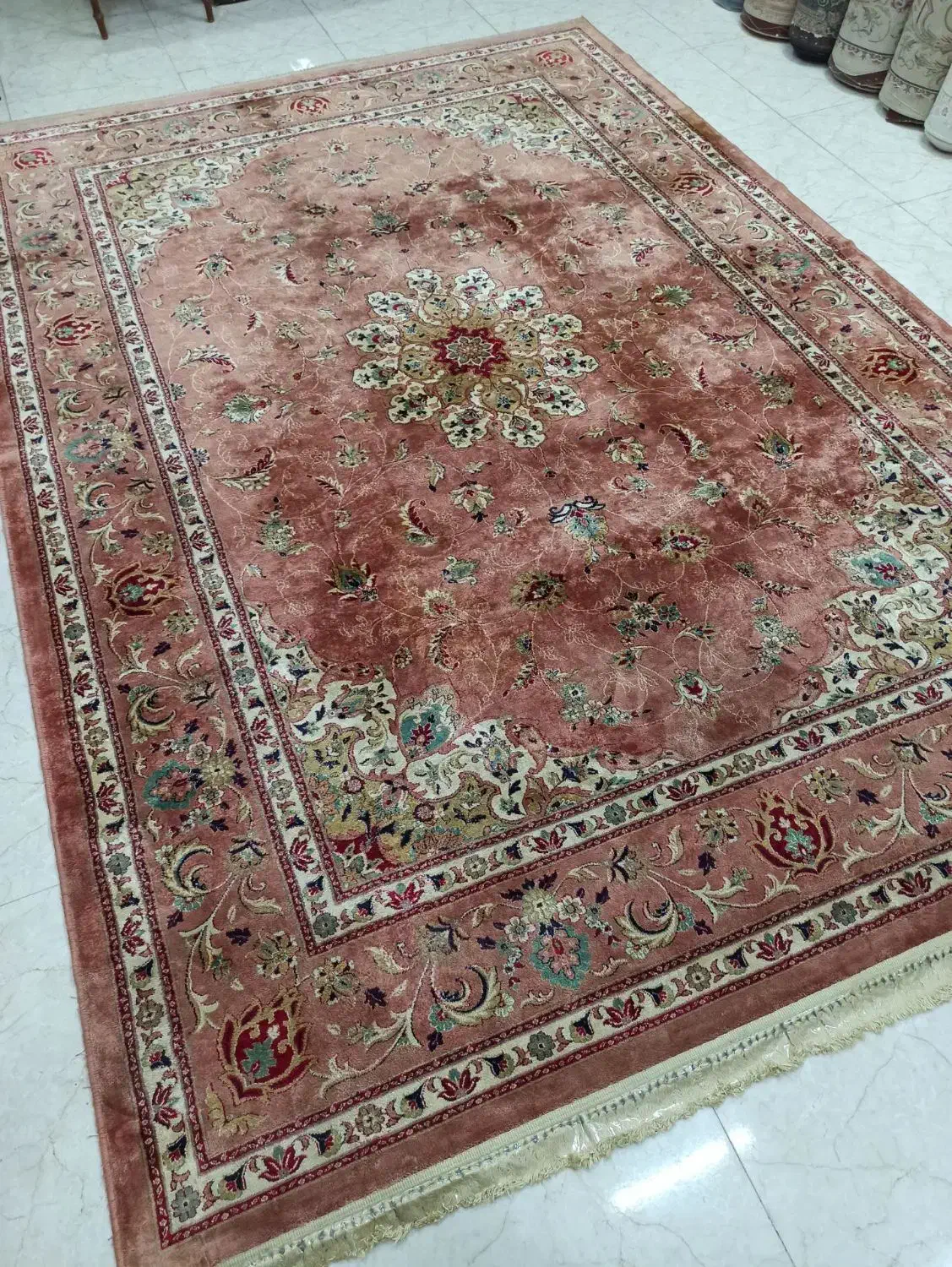(اندیشه ۹۳)دو تخته ۹ متری فیلامنت بلژیکی|فرش|مشهد, حجاب (شهرک غرب)|دیوار