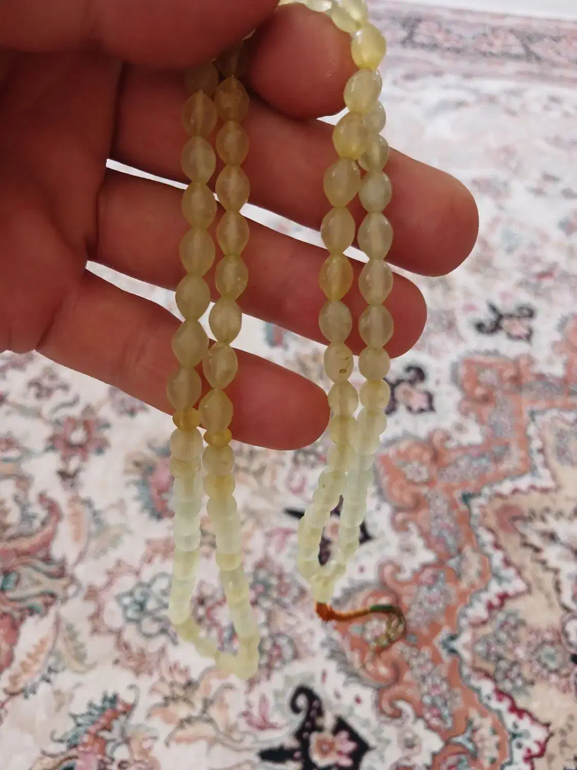 تسبیح شاه مقصوداصل|جواهرات|اصفهان, دستگرده|دیوار