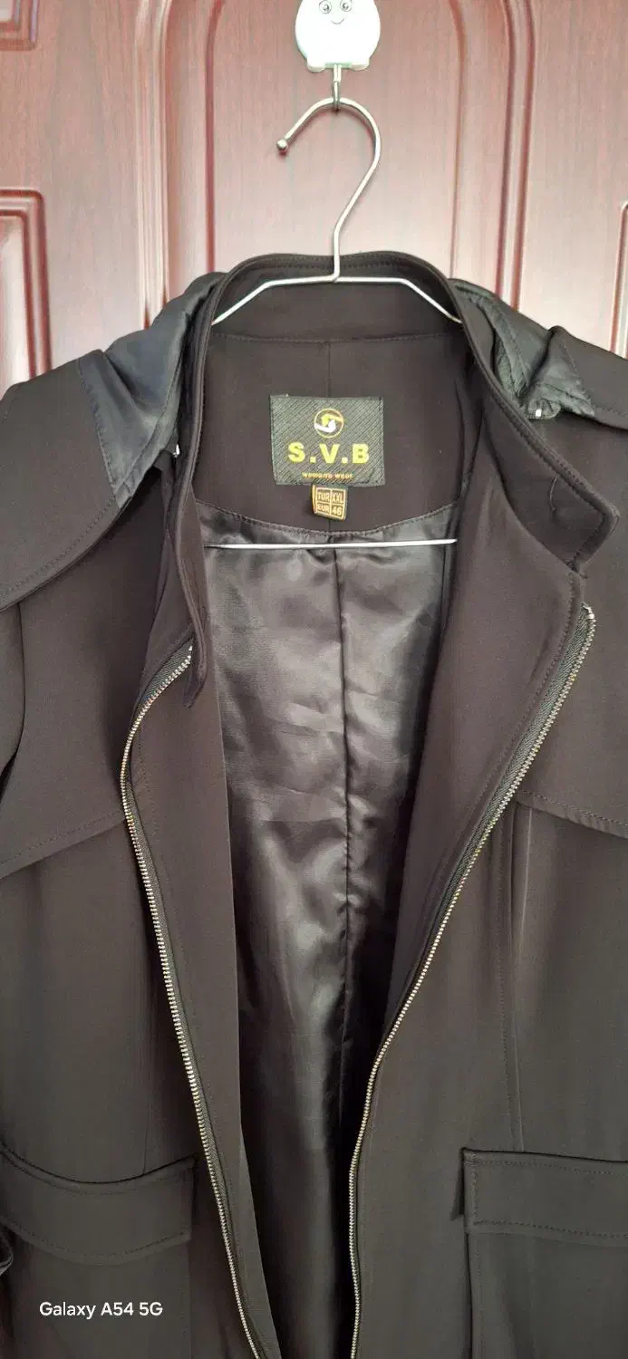 بارانی|لباس|ممقان, |دیوار