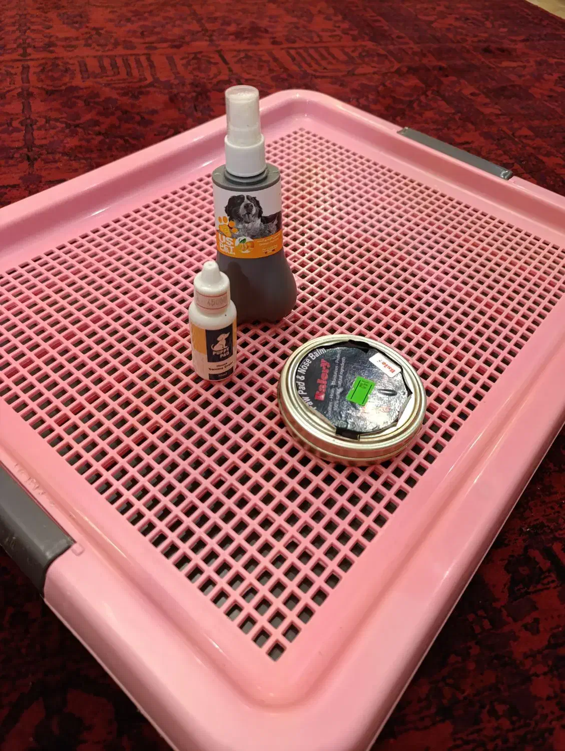 وسایل سگ ( سینی ادرار ، ادکلن ، بالم )|لوازم جانبی حیوانات|رشت, گلسار|دیوار