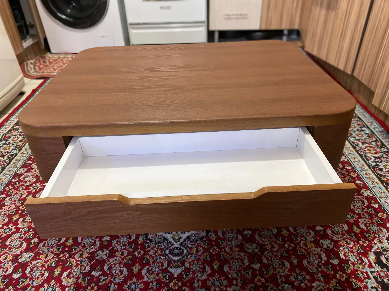 میز جلو مبلی|مبلمان خانگی و میز عسلی|میانه, |دیوار