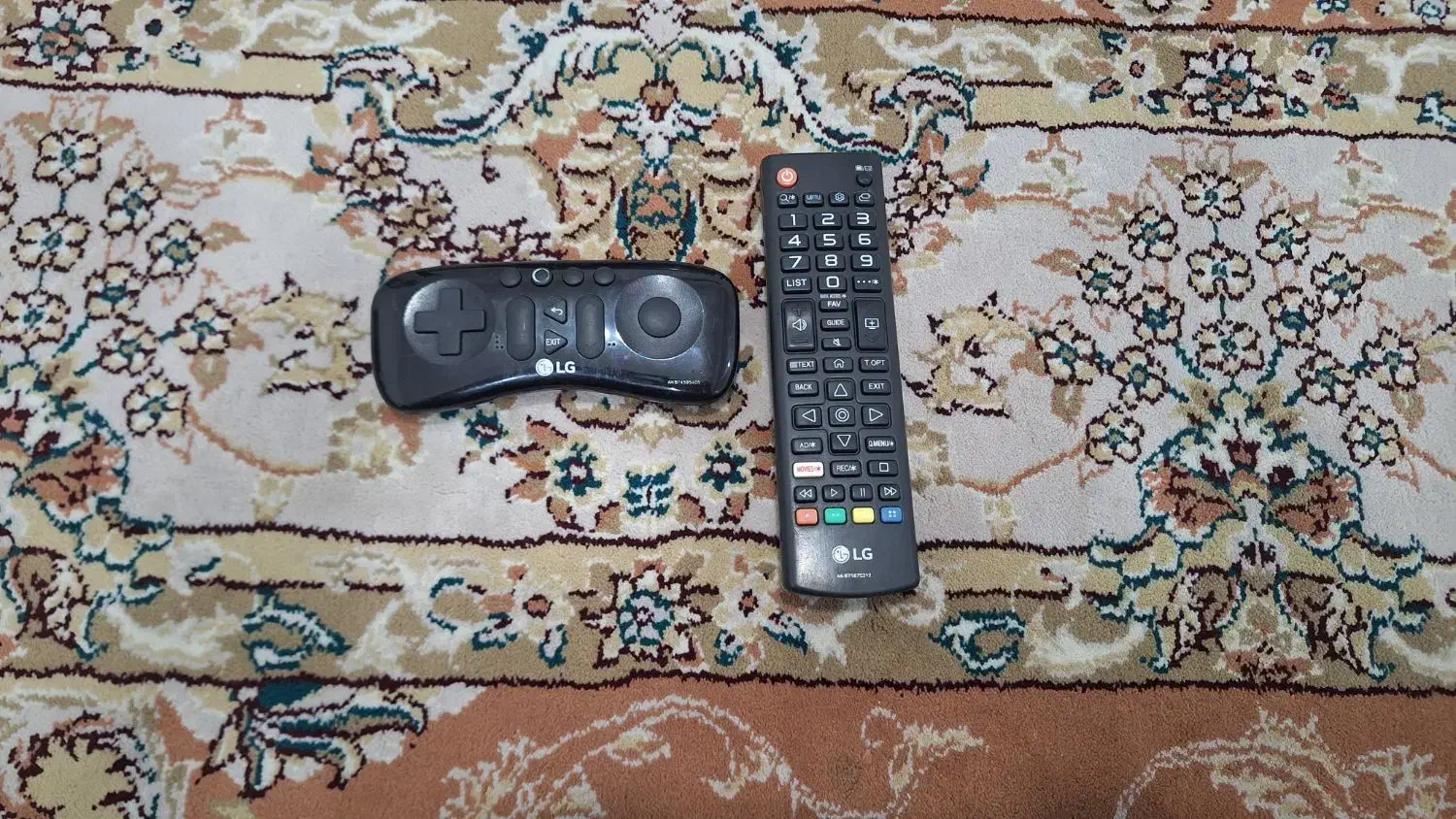 تلویزیون ۴۳ اینچ الجی|تلویزیون و پروژکتور|کیش, |دیوار