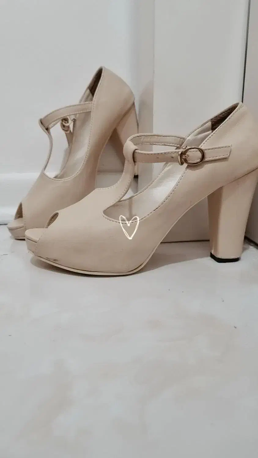 نیم بوت|کیف، کفش، کمربند|مشهد, میعاد (شهرک غرب)|دیوار