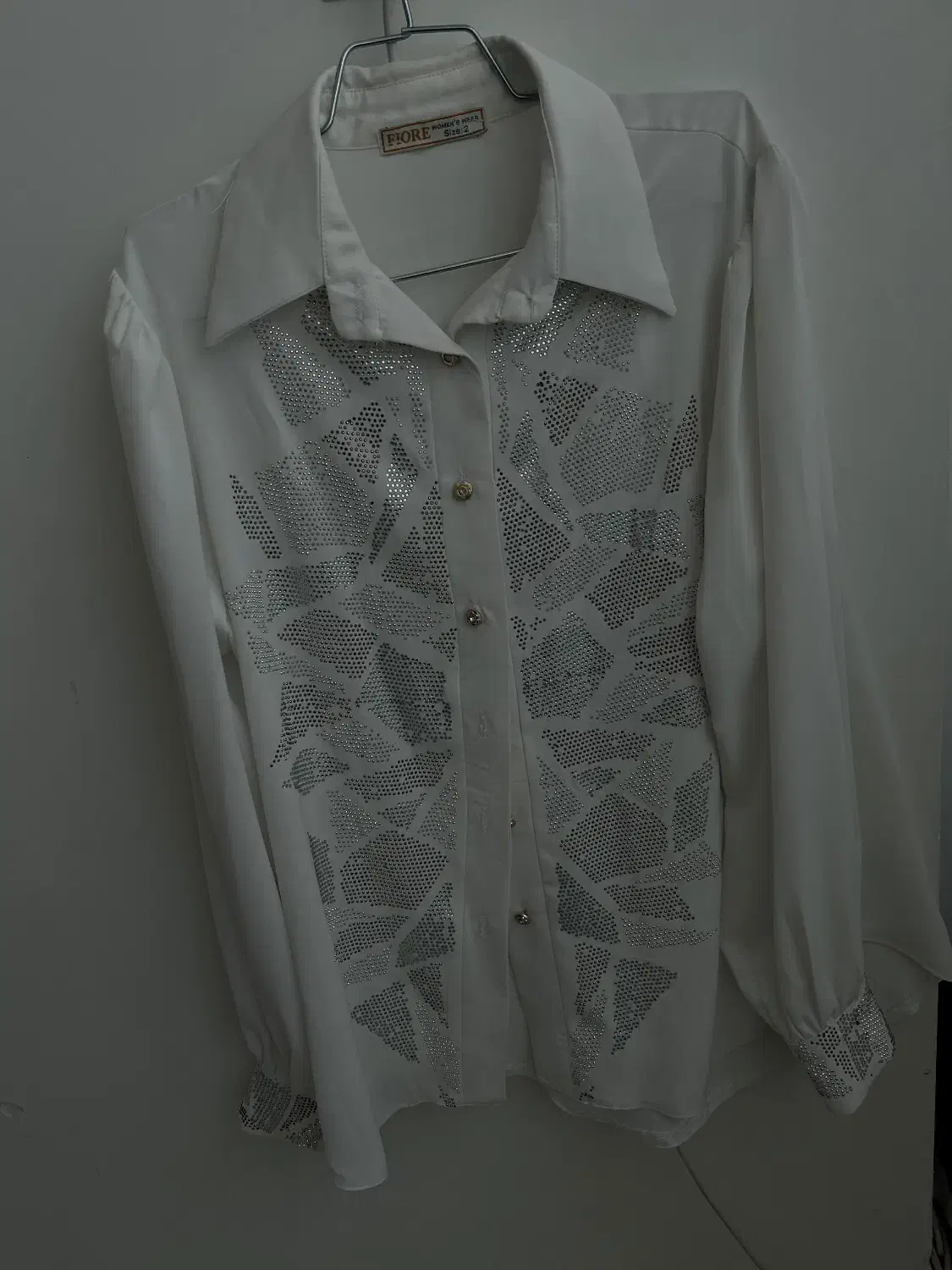 شومیز مجلسی|لباس|قم, دروازه چوبی|دیوار