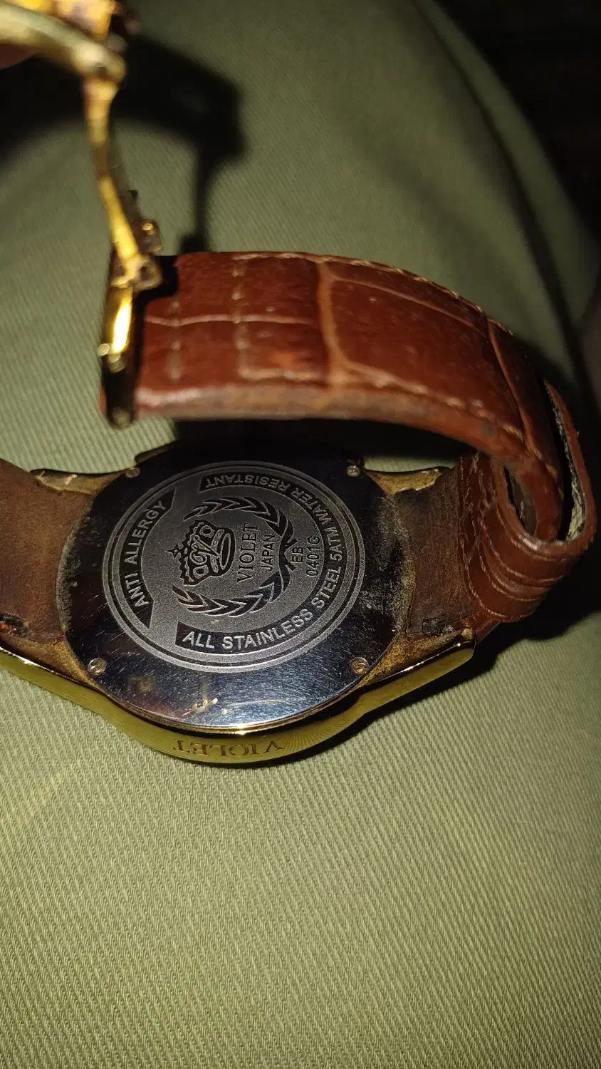 ساعت مچی|ساعت|رشت, یخسازی|دیوار