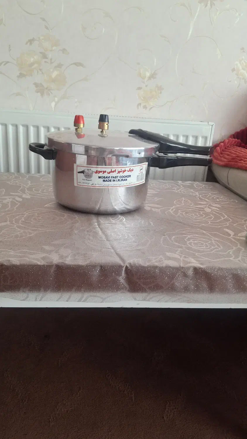 زودپز و دیگ خوشپز اصلی موسوی|ظروف پختوپز|اهر, |دیوار