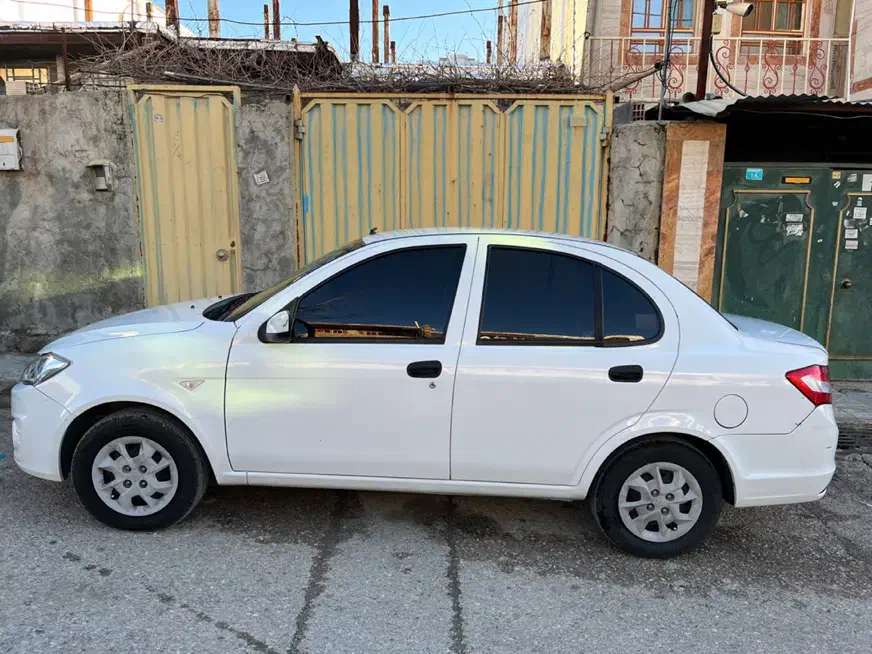 ساینا ۱۴۰۱|خودرو سواری و وانت|یاسوج, |دیوار