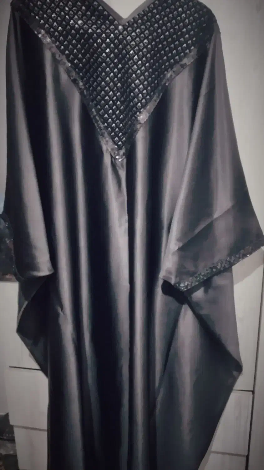 عبا ساتن|لباس|جیرفت, |دیوار