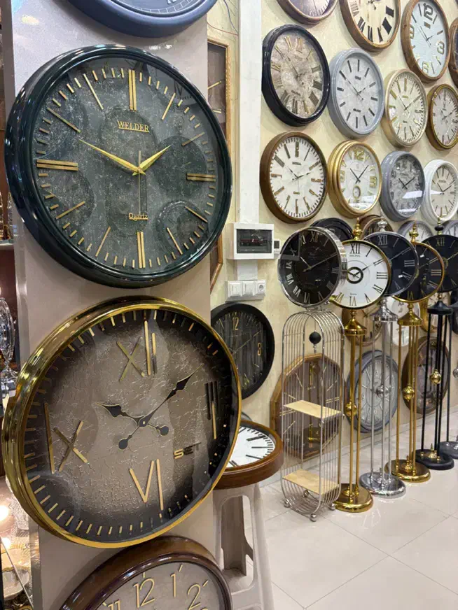 ساعت دیواری پتینه جدیدفلزی ابکاری ضمانت رنگ موتور|ساعت دیواری و تزئینی|مشهد, کوشش|دیوار