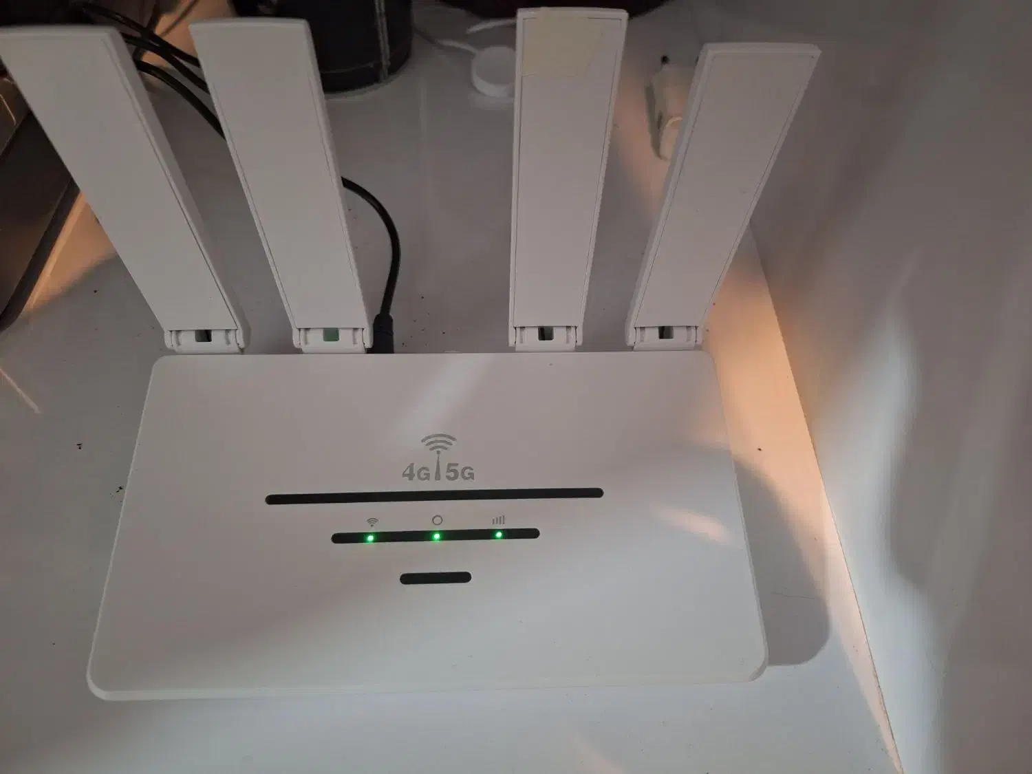 مودم 4G-5G سیمکارت خور|مودم و تجهیزات شبکه|شیراز, شهرک بزین|دیوار