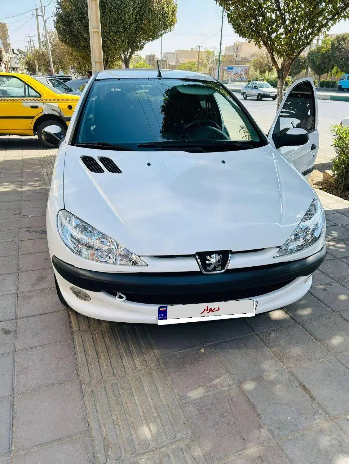 ۲۰۶|خودرو سواری و وانت|ساوه, |دیوار