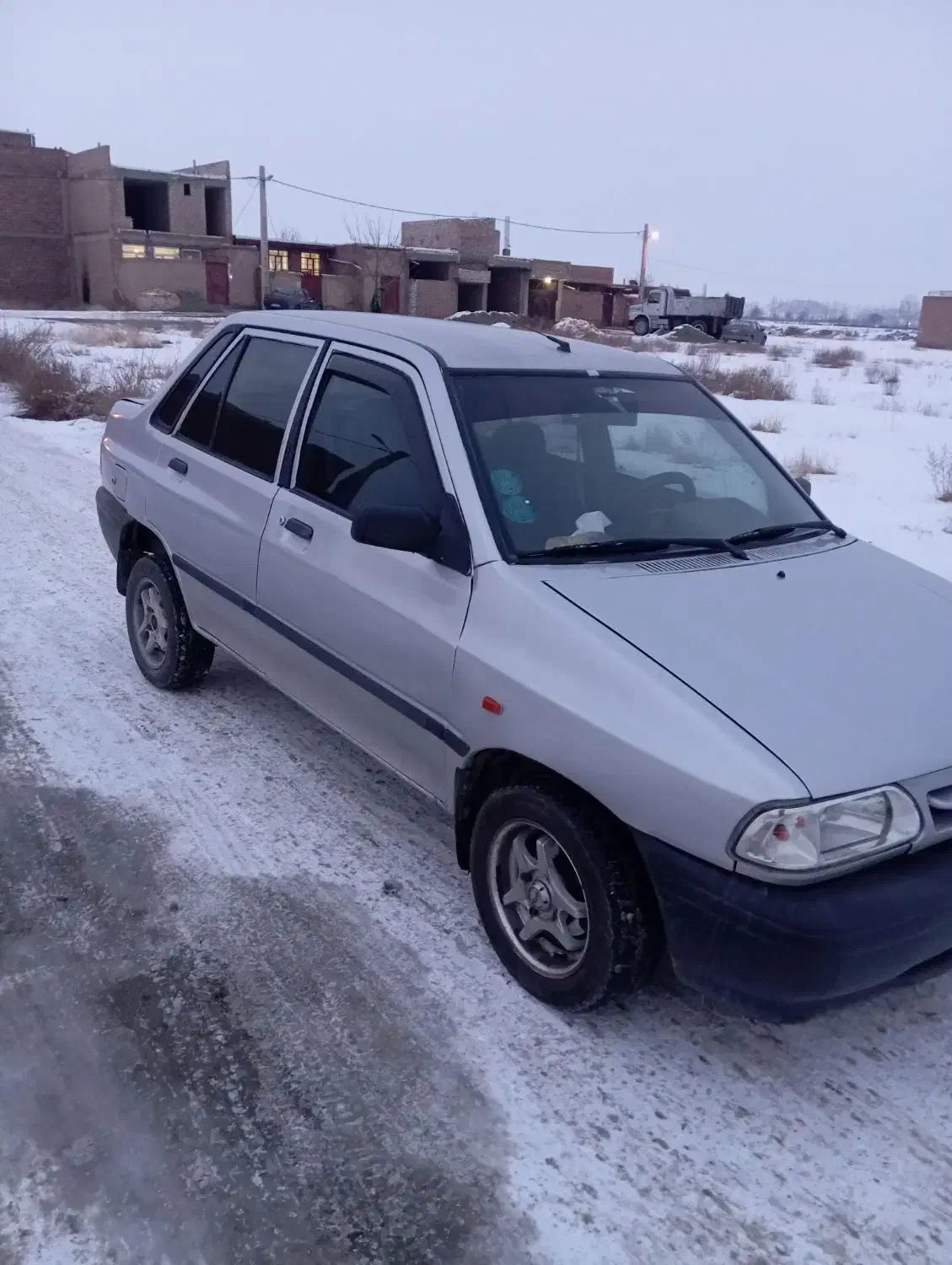 ماشین خونگی هست|خودرو سواری و وانت|سلماس, |دیوار