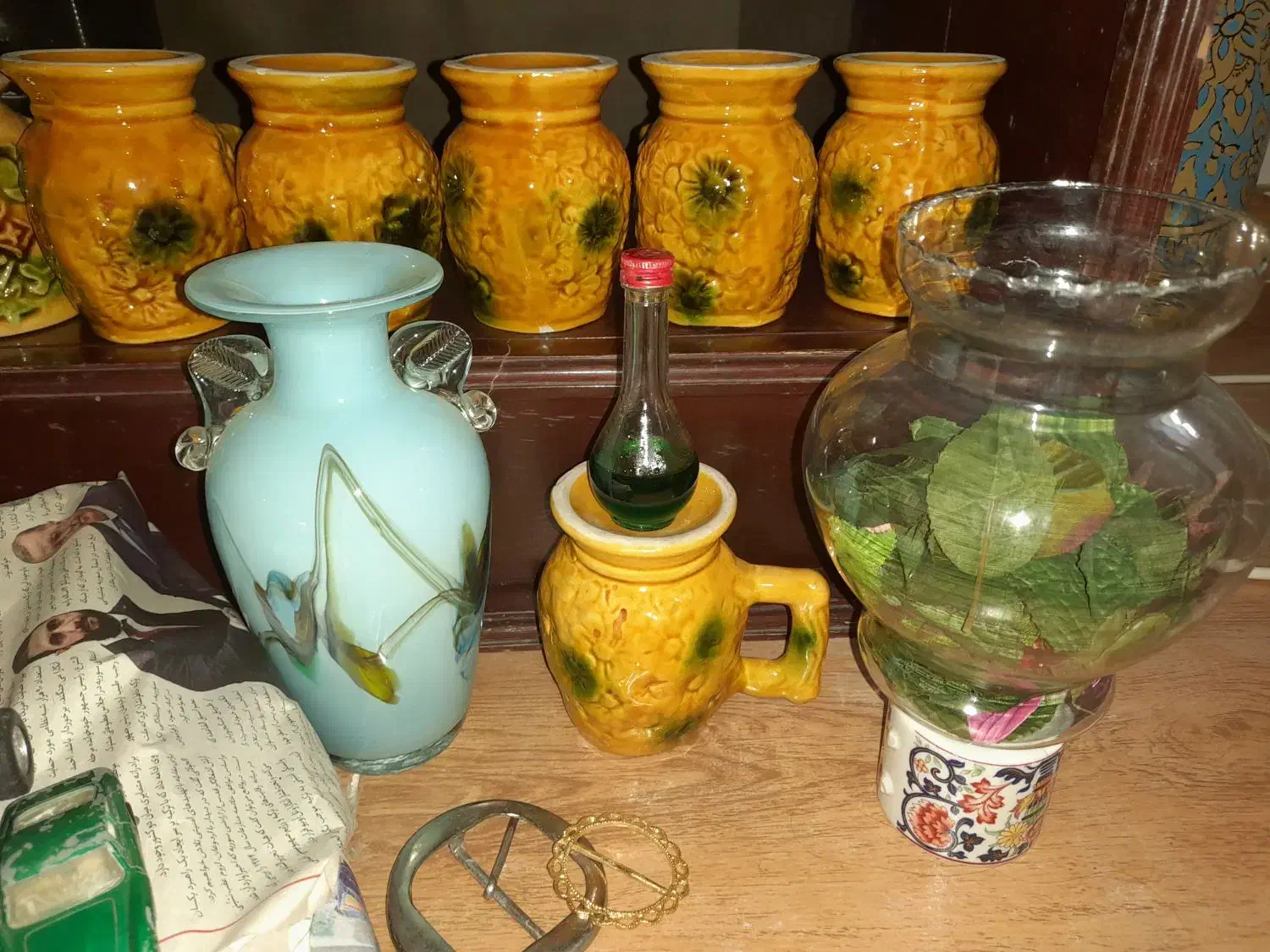 مقداری وسایل دکوری قدیمی زیبا|صنایع دستی و سایر لوازم تزئینی|لنگرود, |دیوار